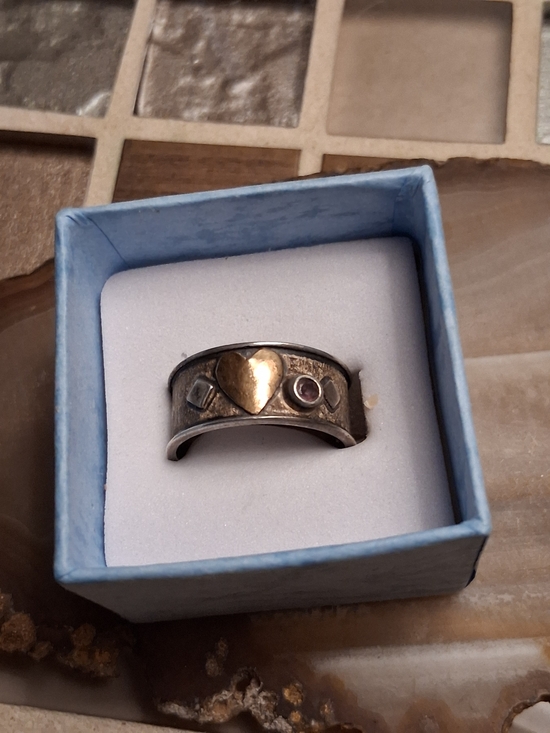 925 Sterling Silver Jewelry - Sterling Silver Heart Band Ring with Pink Accent